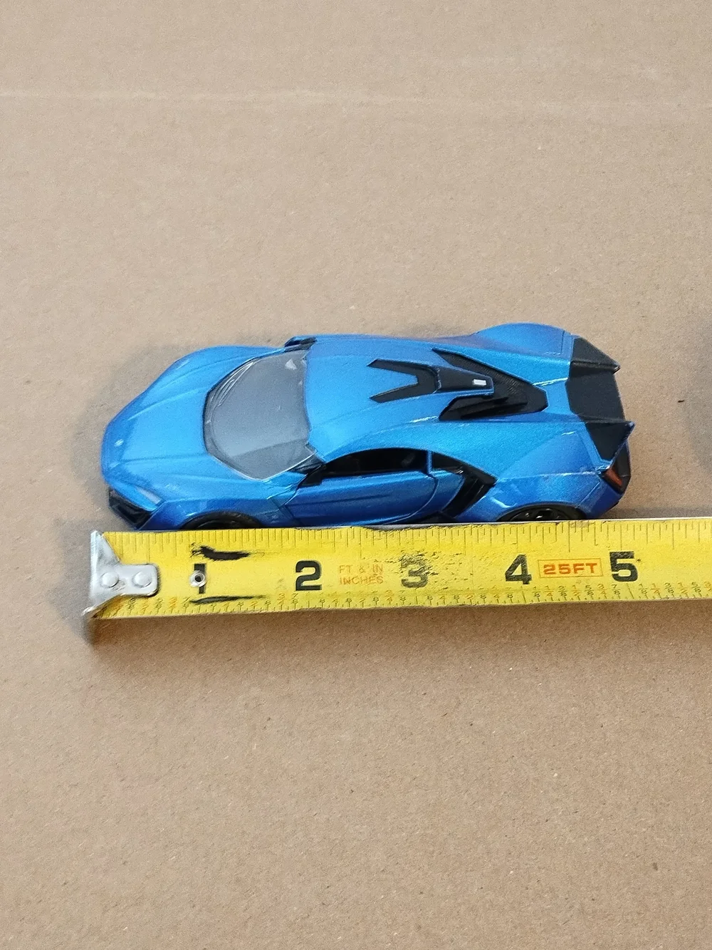 JADA lykan  hyperspirt BLUE 1/32 DIECAST MODEL CAR